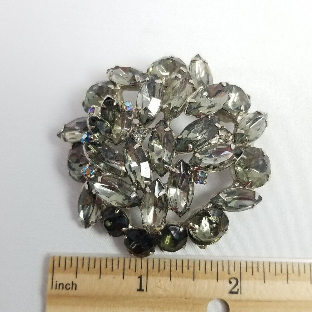 Vintage Gray Rhinestone Cluster Brooch, Marquise Shape, Silver Tone, 2 Inch - Picture 4 of 6